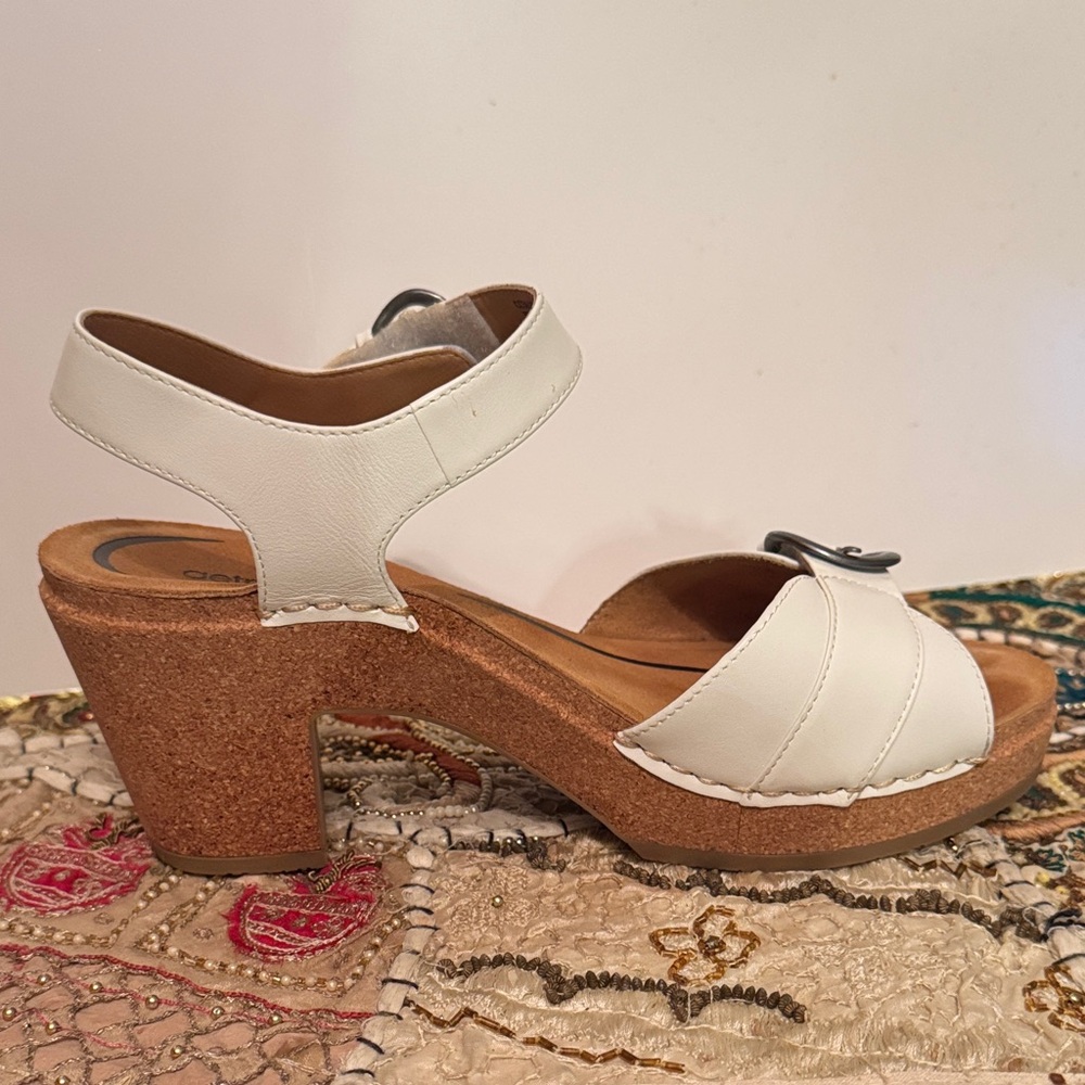 Aetrex White Platform Sandals Size 10US/ 41 - Picture 6 of 15